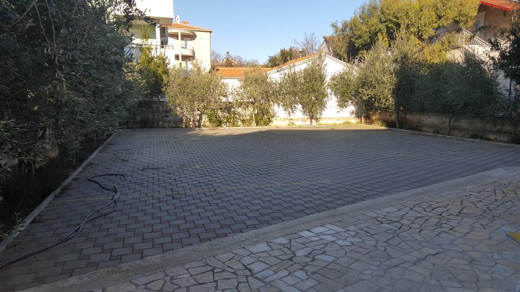 Apartment Koruna Medulin Exterior photo